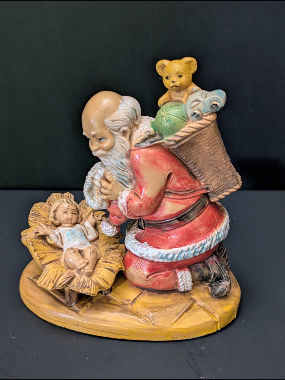 Vintage 1988 Fontanini Santa Claus Kneeling Before Baby Jesus Figurine 5-2026K